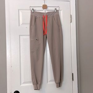 Figs Scrubs Limited Edition Boulder XS Zamora